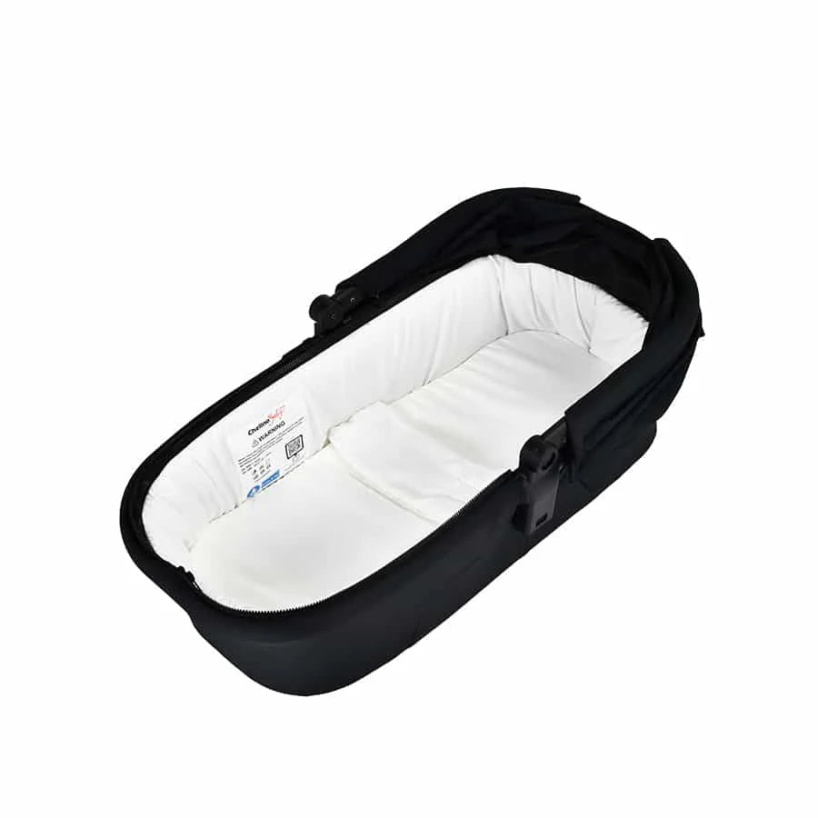 Maverick Carry Cot