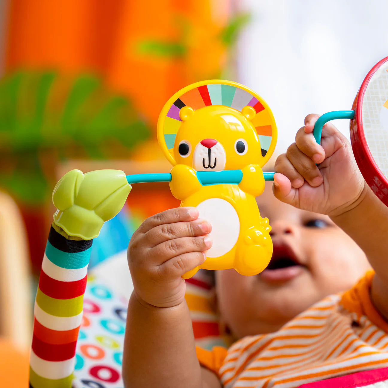 Bright Starts Playful Pinwheels Vibrating Baby Bouncer Seat with Toy Bar